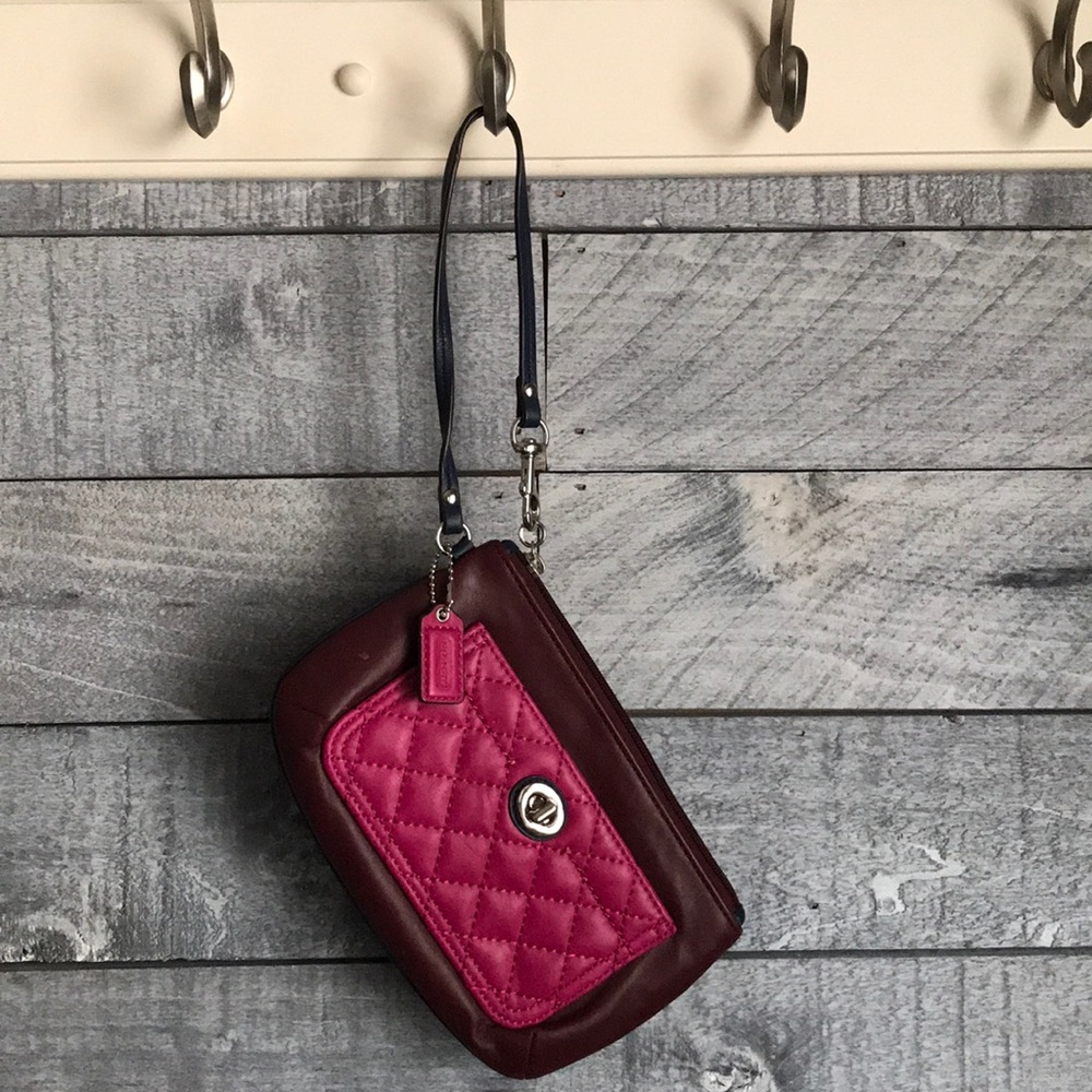 Coach large quilted leather wristlet